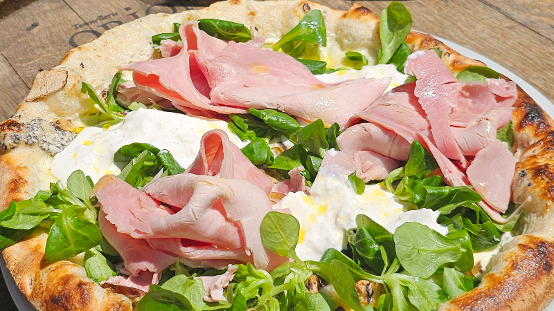 La pizza Tartufo du Tchap